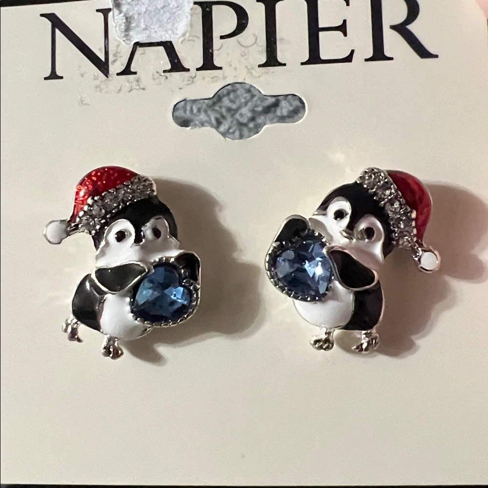 🎁 Napier Holiday Adorn Penguin & Blue Crystal Post Earrings - Picture 7 of 7